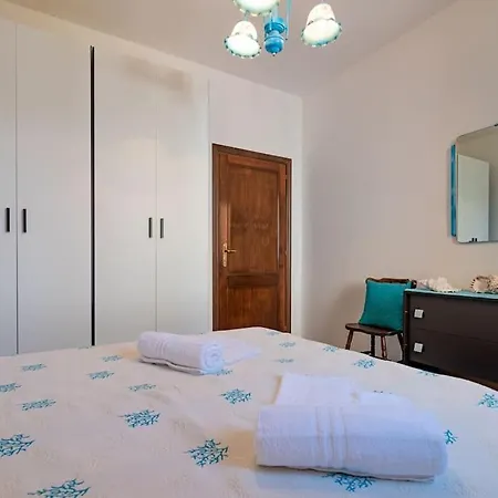 Ferienhaus La Lampara - Casa Panoramica 4 Km Dalla Pelosa